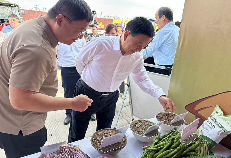 金秋盛宴 共慶豐收——韋莊鎮(zhèn)參加澄城縣“學(xué)習(xí)‘千萬工程’，禮贊豐收中國”2024年中國農(nóng)民豐收節(jié)活動